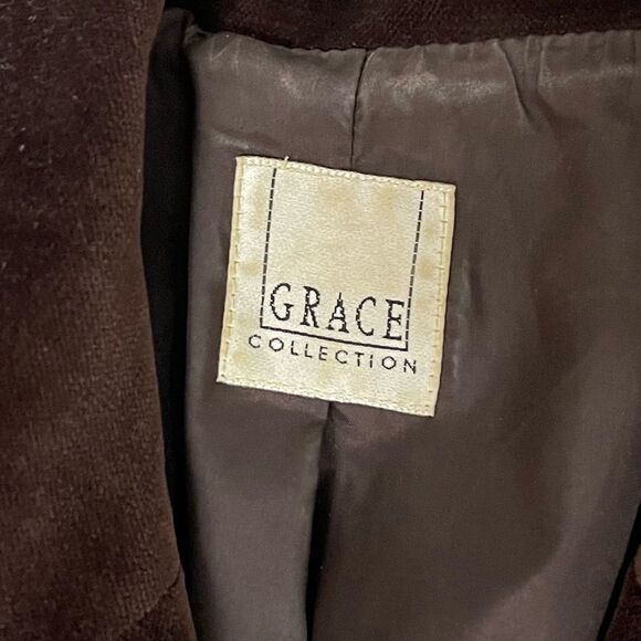 Vintage Grace Collection Brown Velvet Jacket - Picture 5 of 5